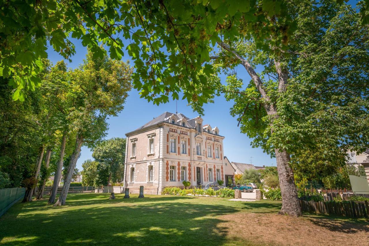 Appartement Du Chateau De La Caillerie Avoine Bagian luar foto